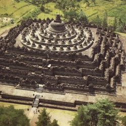 Borobudur history sailendra temple