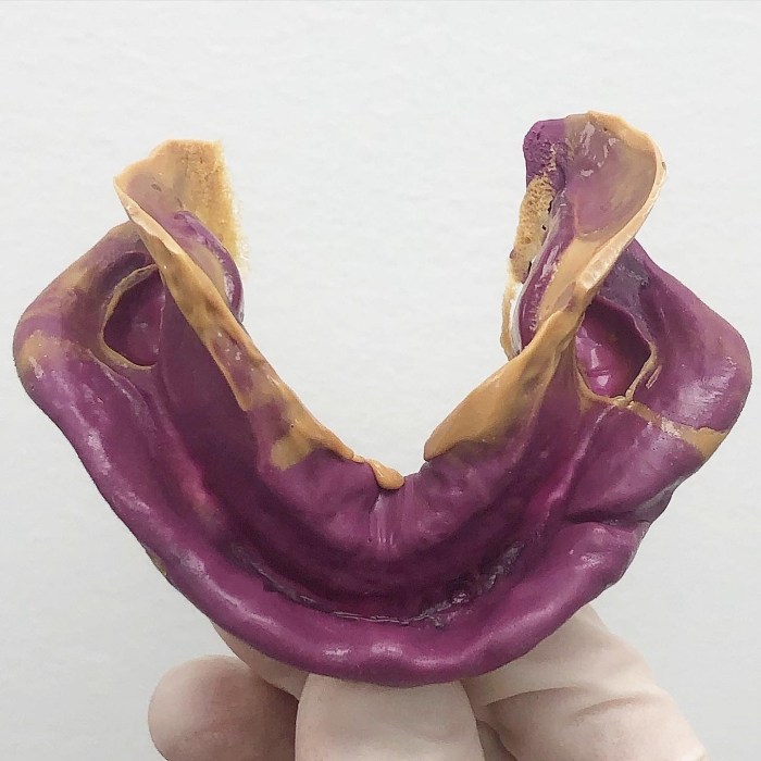 Final impression material for complete denture